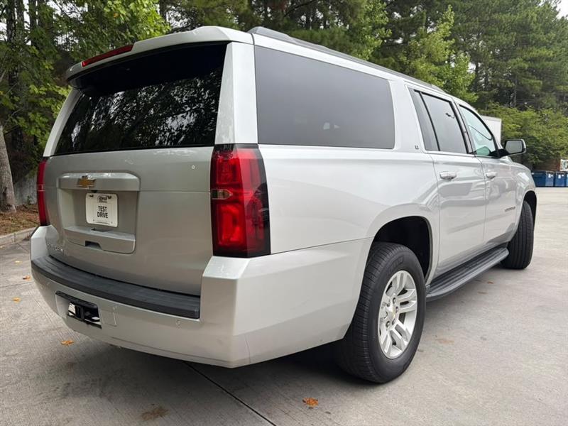 Chevrolet Suburban  2017