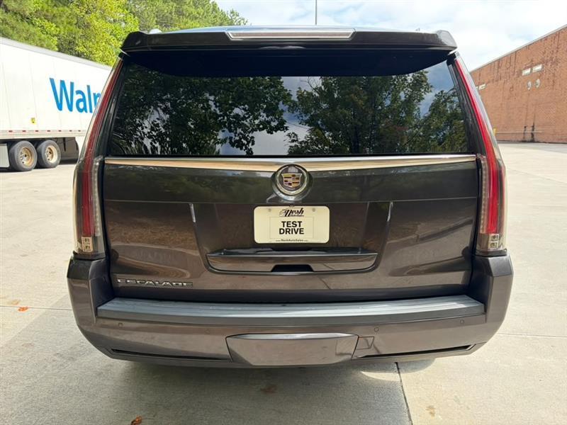 Cadillac Escalade  2015