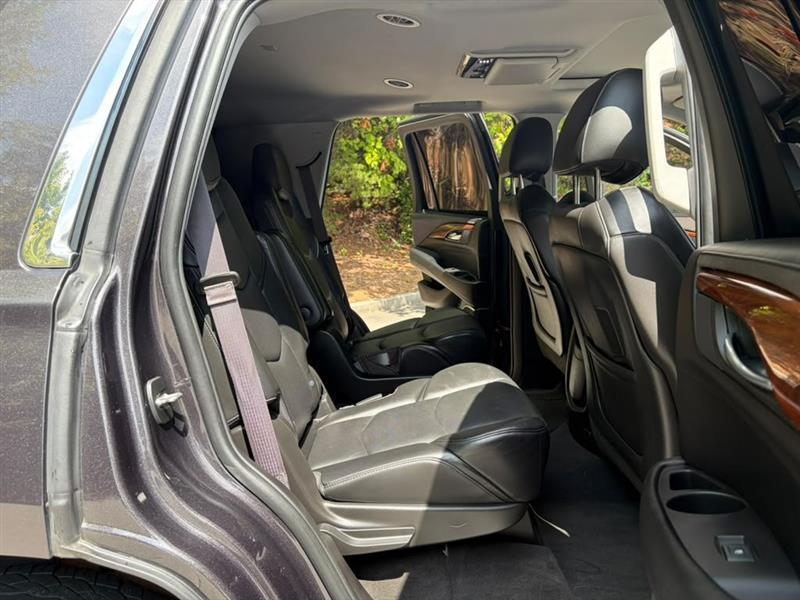 Cadillac Escalade  2015