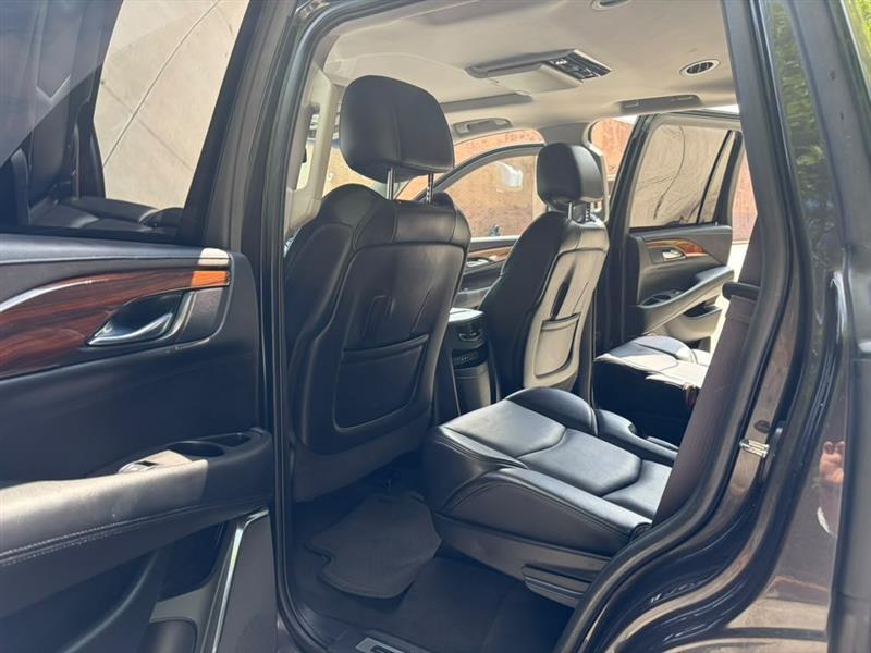 Cadillac Escalade  2015
