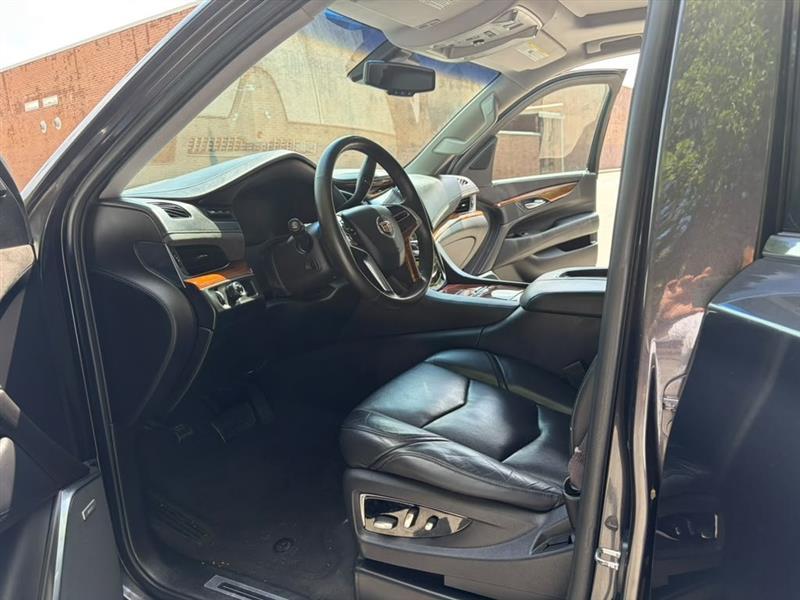 Cadillac Escalade  2015