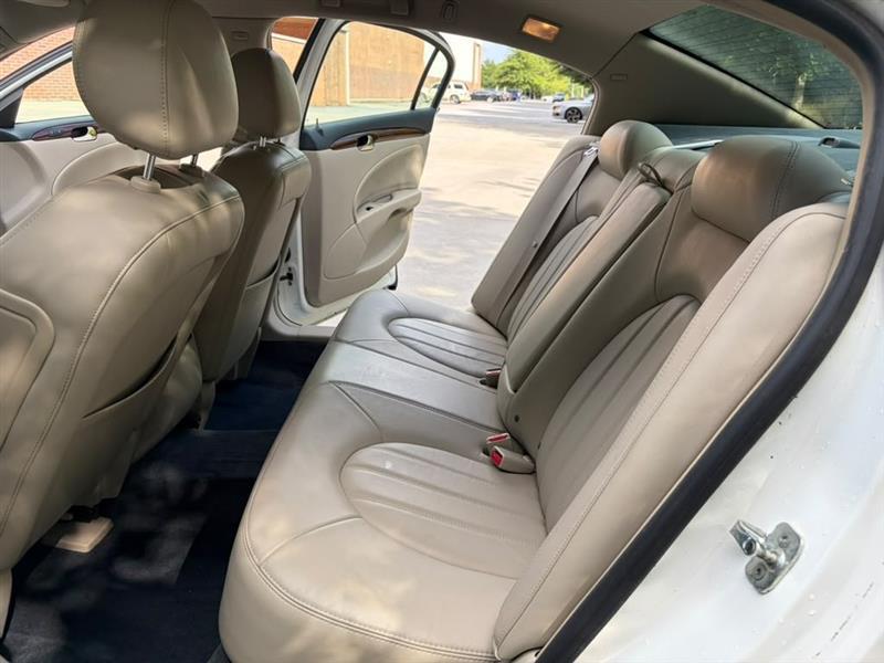 Buick Lucerne  2006