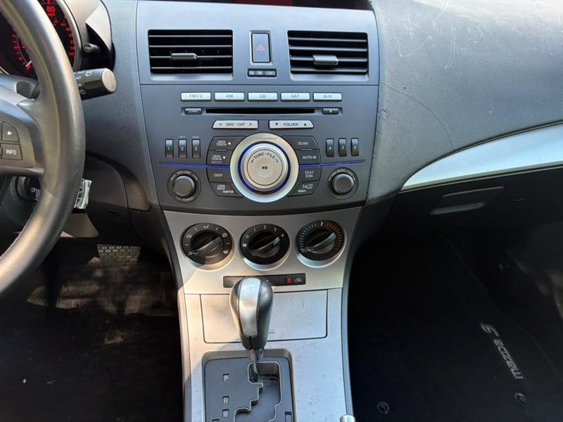 Mazda MAZDA3  2010