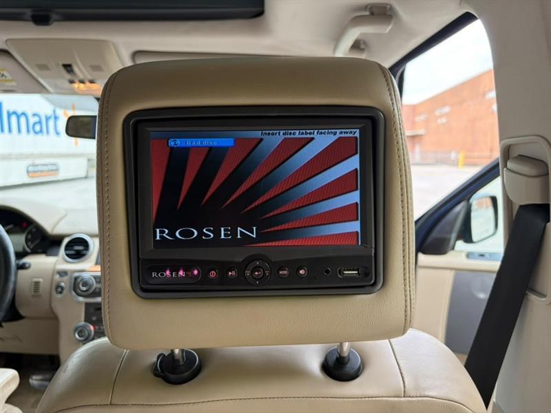 Land Rover LR4  2011