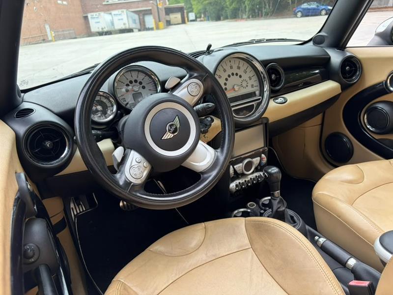 MINI Cooper  2009