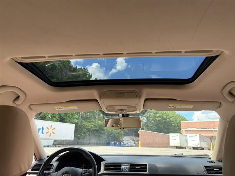 Volkswagen Passat  2013