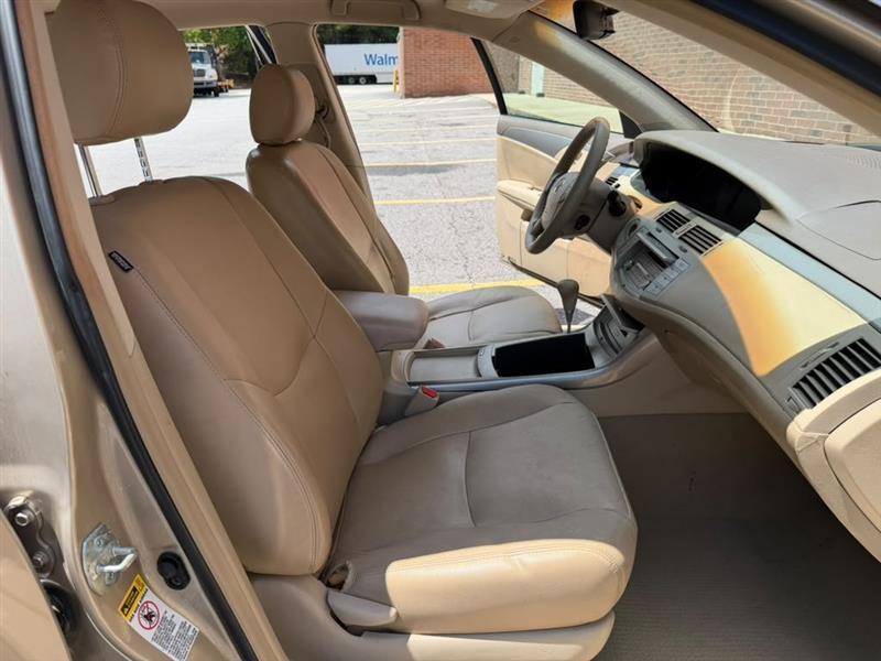 Toyota Avalon  2007