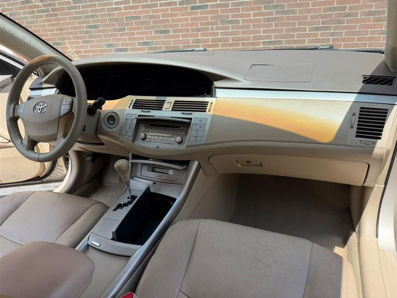 Toyota Avalon  2007