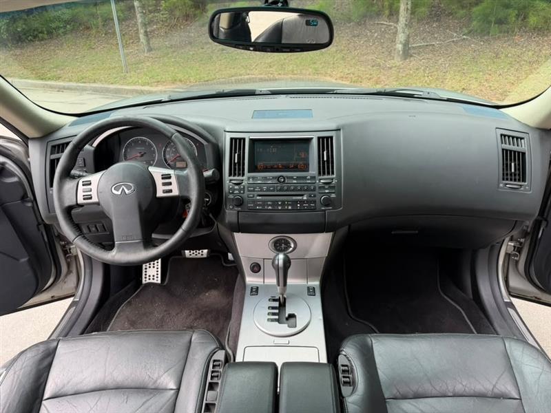 Infiniti FX  2003
