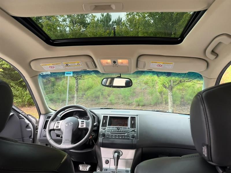 Infiniti FX  2003