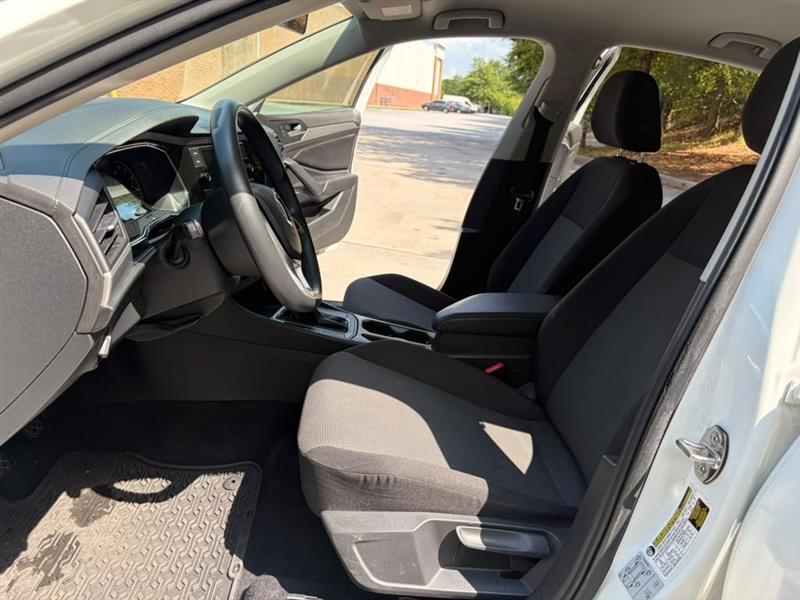 Volkswagen Jetta  2019