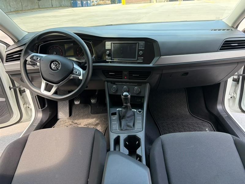 Volkswagen Jetta  2019