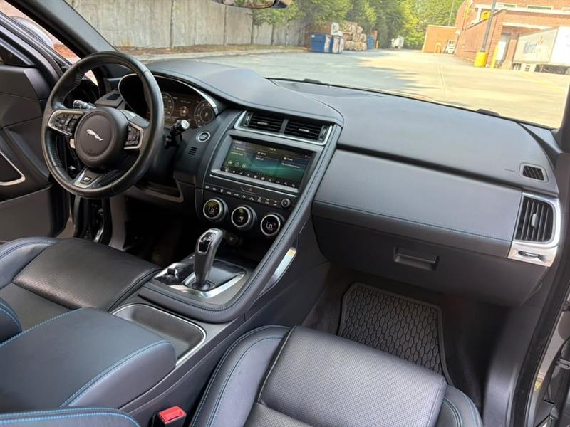 Jaguar E-Pace  2019