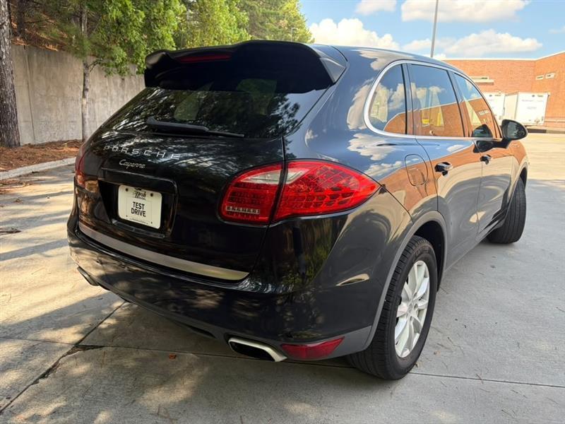 Porsche Cayenne  2013