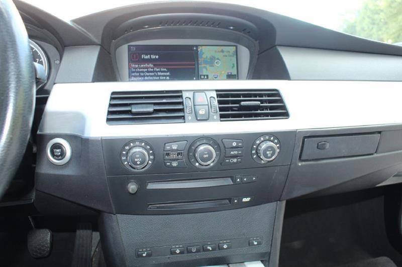 BMW M5  2006