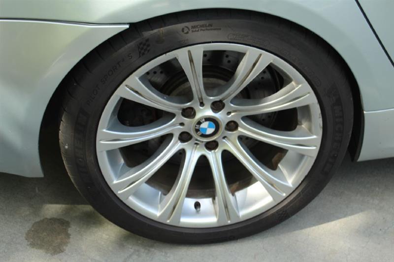 BMW M5  2006