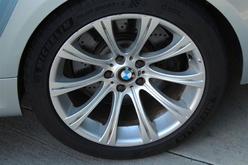 BMW M5  2006