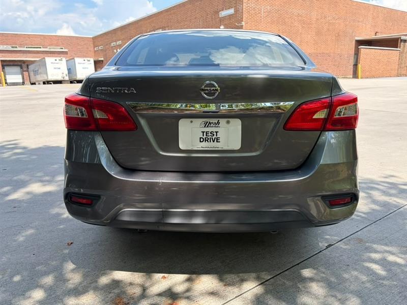 Nissan Sentra  2017