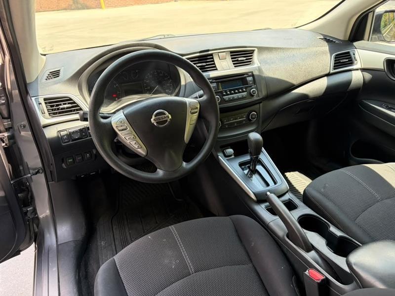 Nissan Sentra  2017