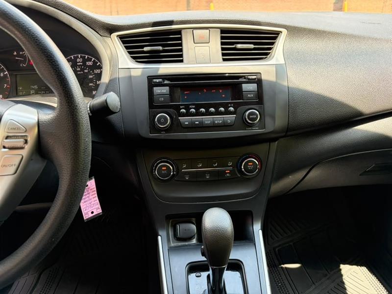 Nissan Sentra  2017
