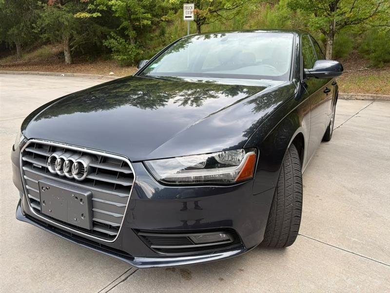 Audi A4  2014
