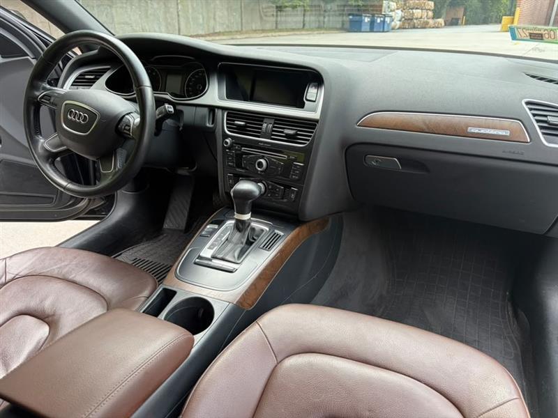 Audi A4  2014