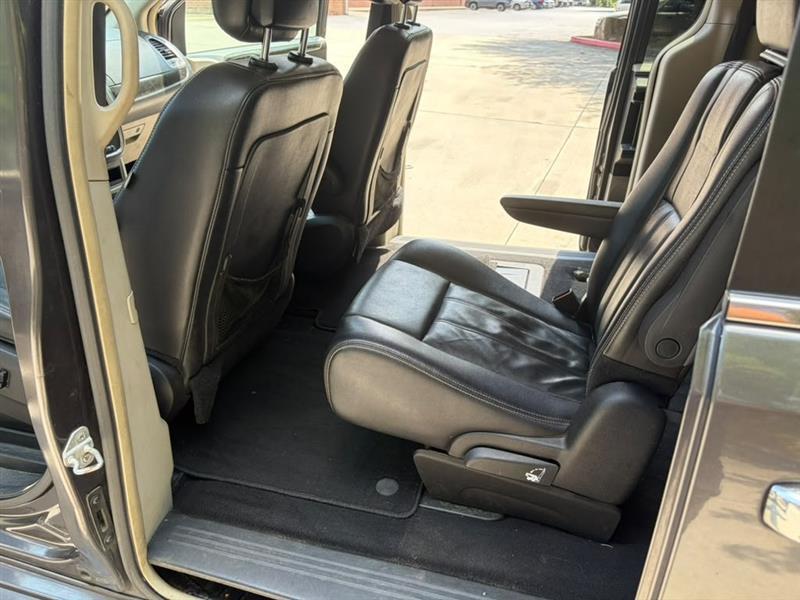 Chrysler Town & Country  2015