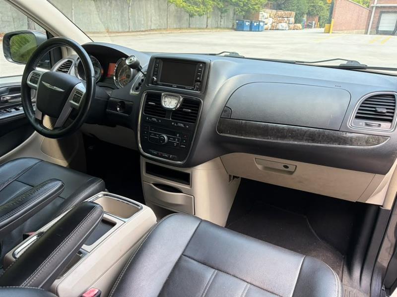 Chrysler Town & Country  2015