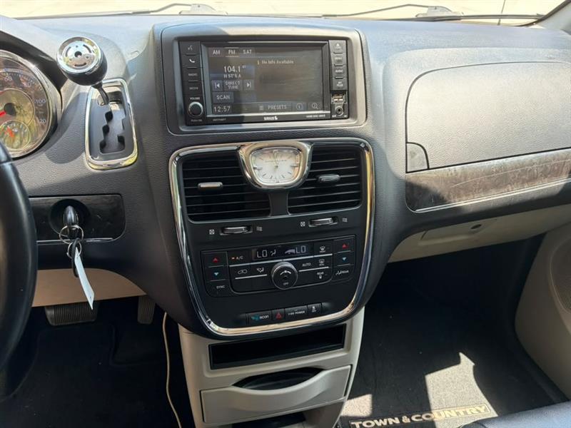 Chrysler Town & Country  2015