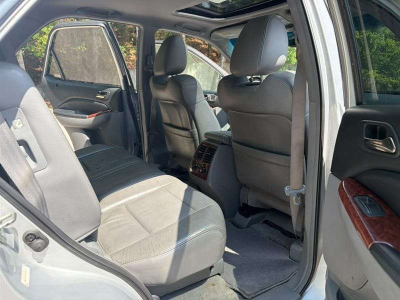 Acura MDX  2004