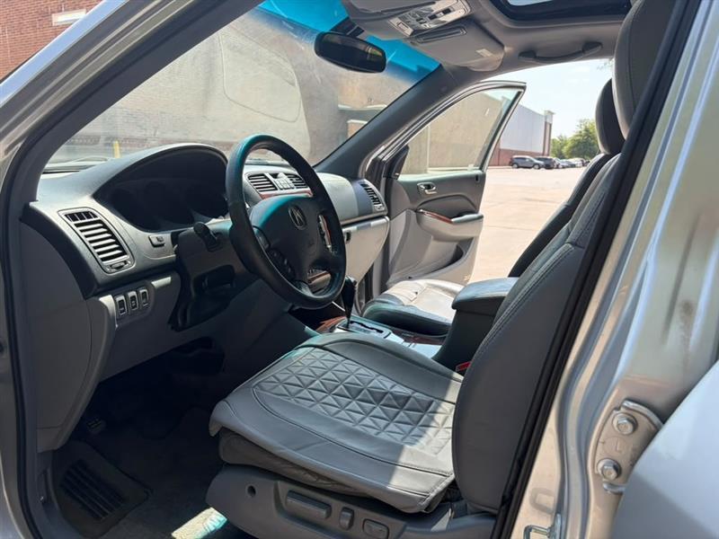 Acura MDX  2004