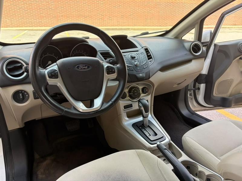 Ford Fiesta  2014