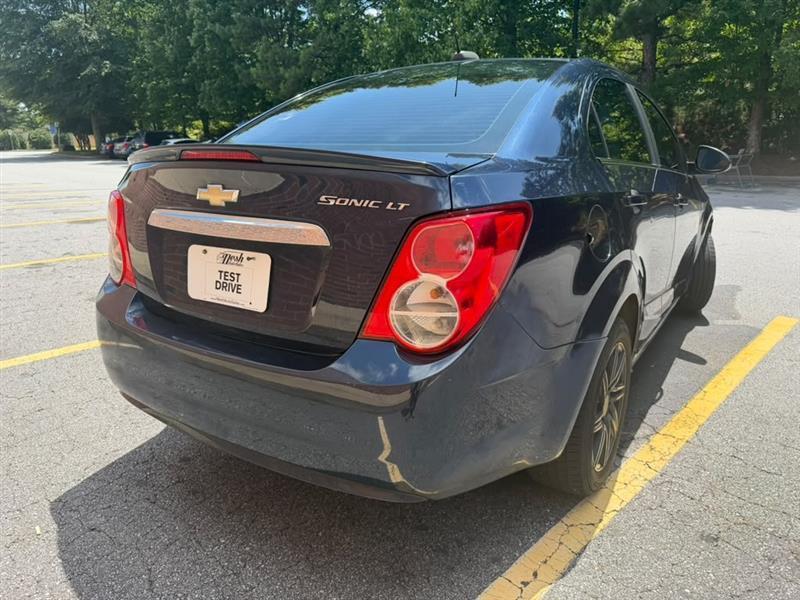 Chevrolet Sonic  2015