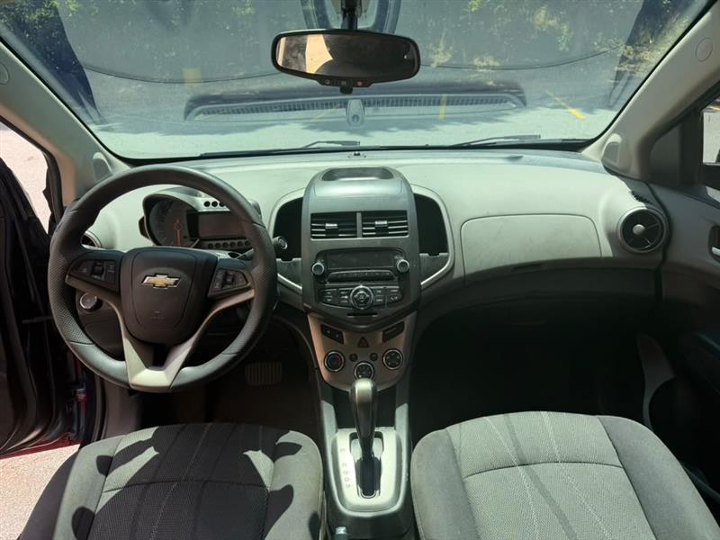 Chevrolet Sonic  2015