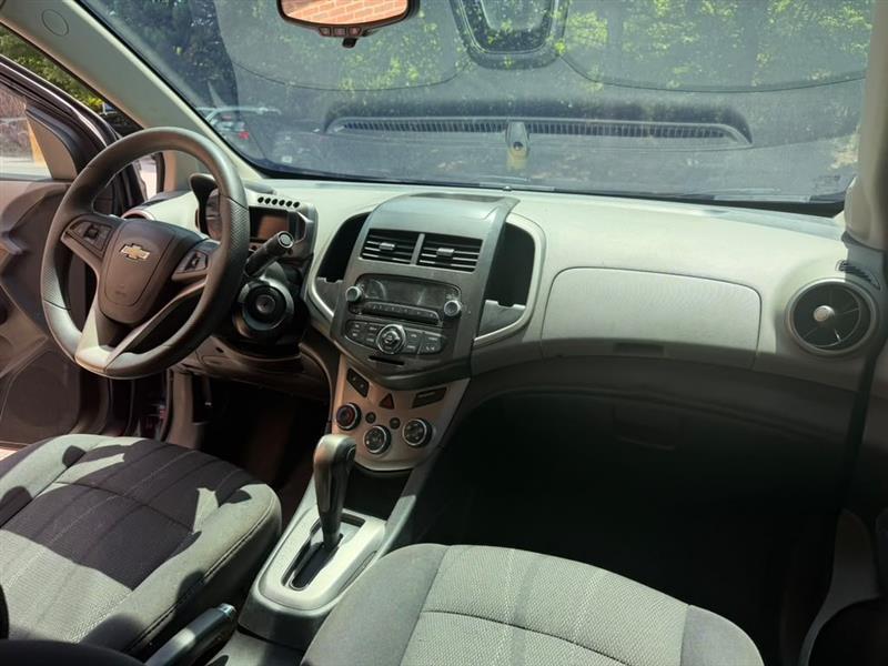 Chevrolet Sonic  2015