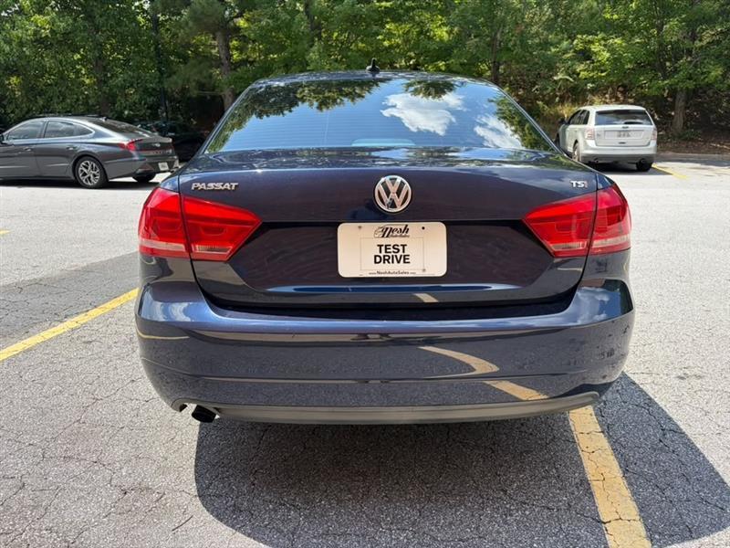 Volkswagen Passat  2015