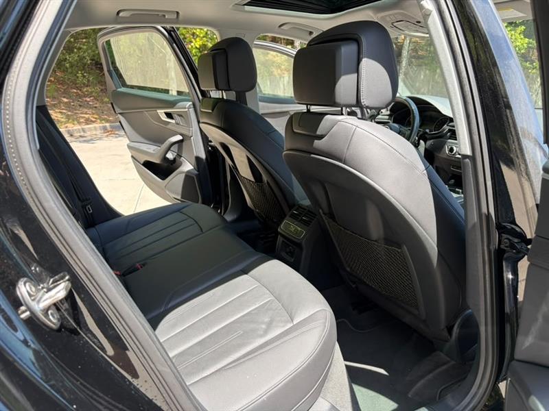 Audi A4  2017