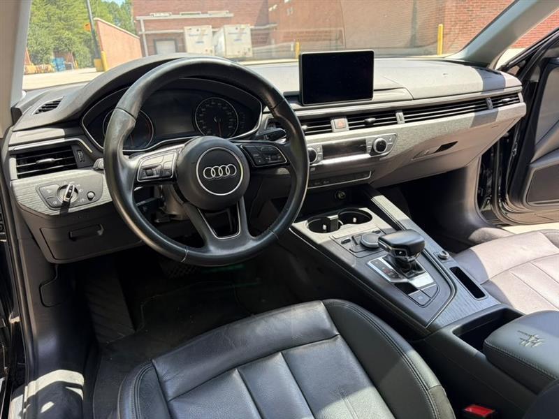 Audi A4  2017