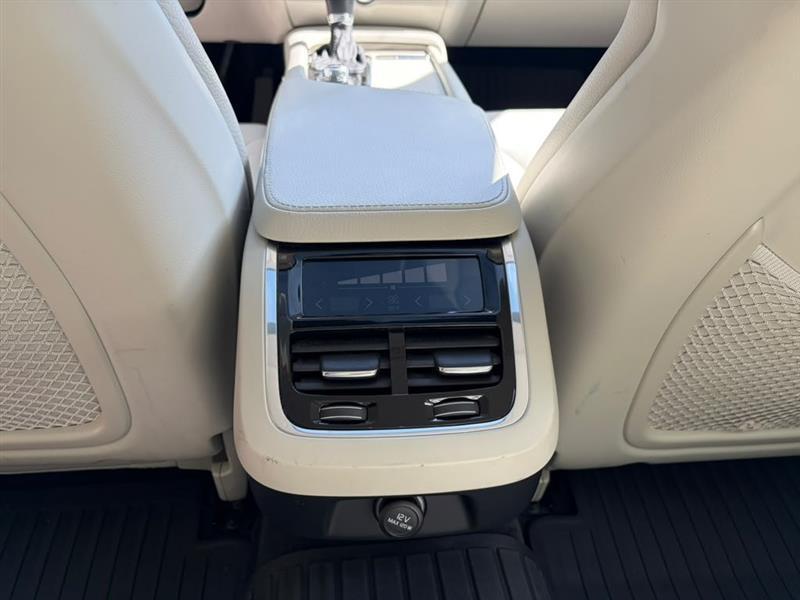 Volvo S90  2017