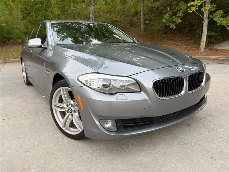 2011 BMW 5-Series I