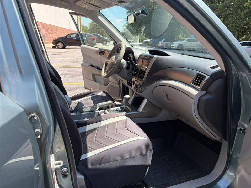 Subaru Forester  2012