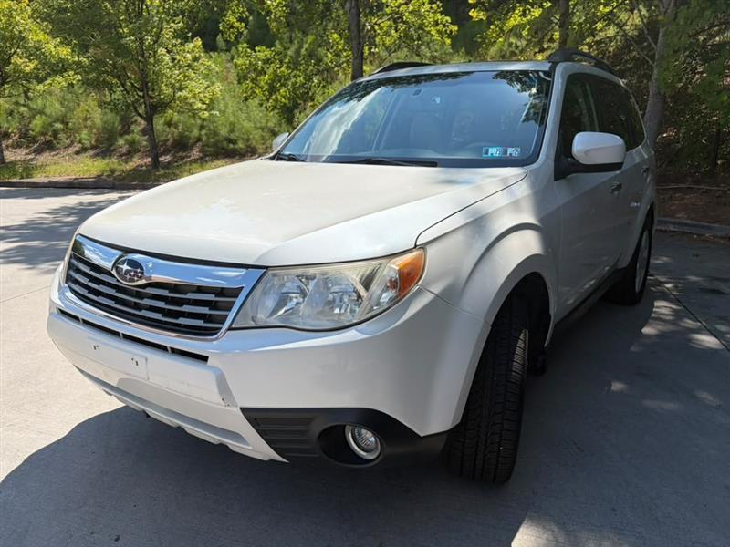 Subaru Forester  2010