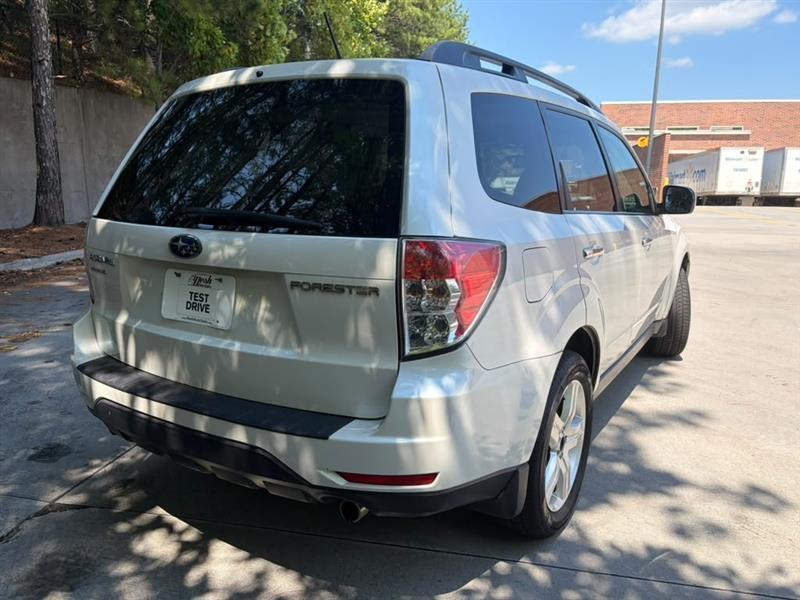 Subaru Forester  2010