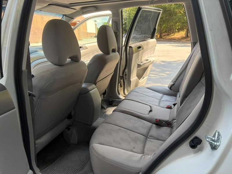 Subaru Forester  2010