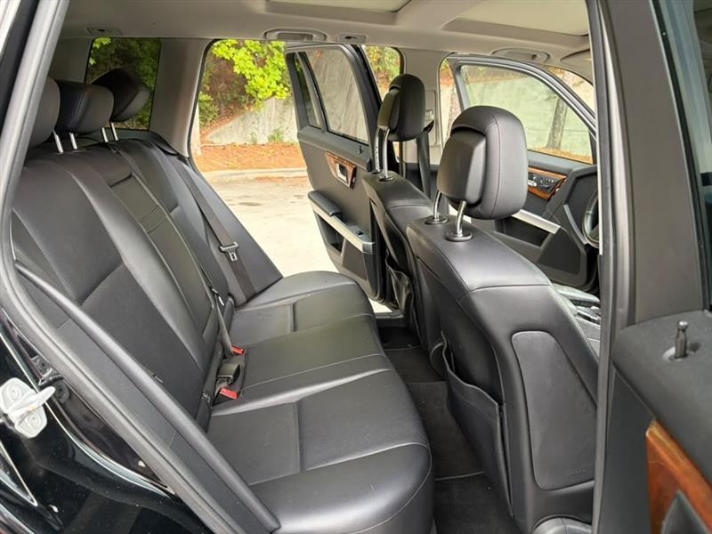 Mercedes-Benz GLK-Class  2012