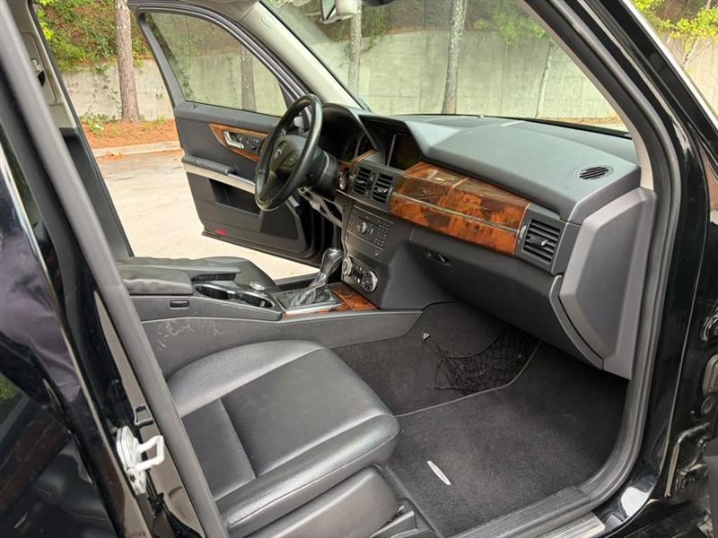 Mercedes-Benz GLK-Class  2012