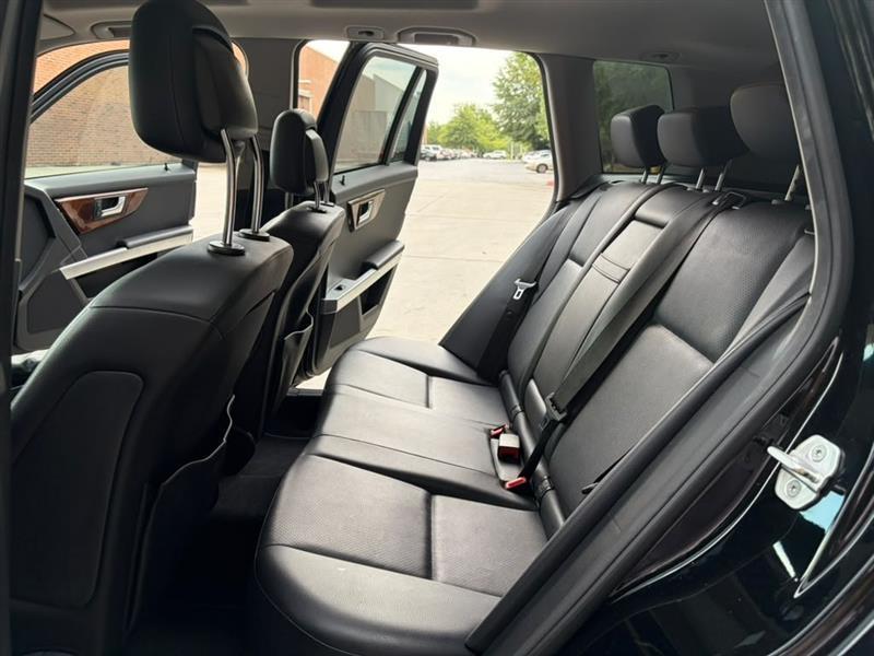 Mercedes-Benz GLK-Class  2012