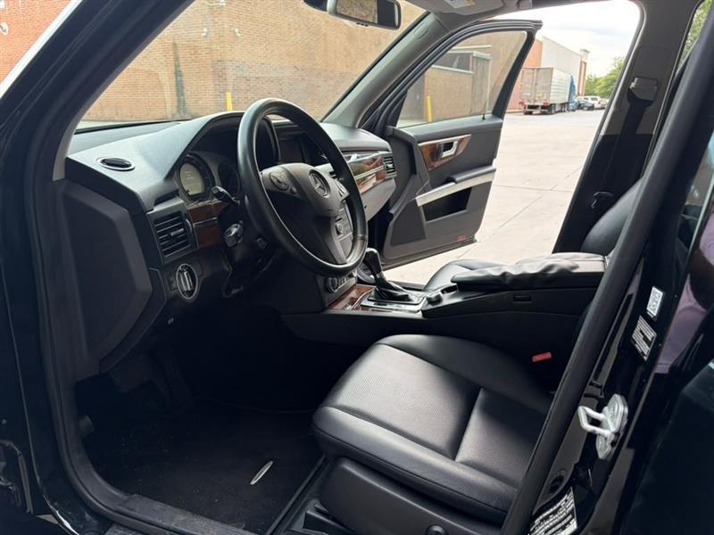 Mercedes-Benz GLK-Class  2012