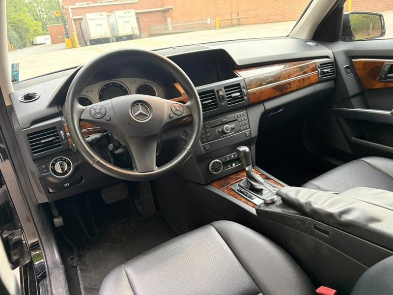Mercedes-Benz GLK-Class  2012
