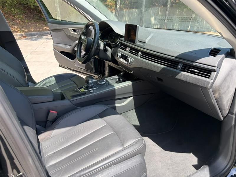 Audi A4  2017